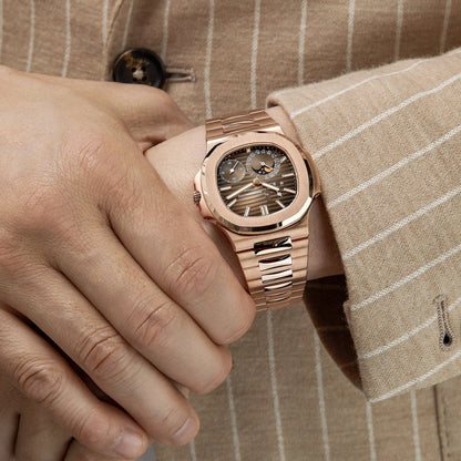 Nautilus 40mm 5712/1R-001 Moon Phase Power Reserve Rose Gold Brown Dial